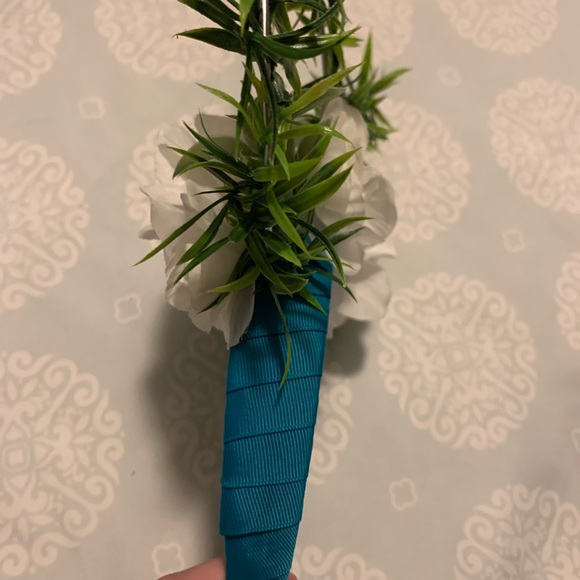 Custom made floral Minnie ears - Picture 3 of 4